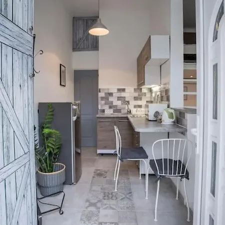 Cozy Studio With Air Condition After Renovation Budapest Exterior foto
